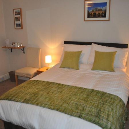 Woodlands 159 Bed & Breakfast Pershore Dış mekan fotoğraf